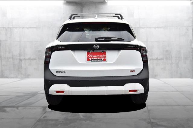 New 2025 Nissan Kicks SR image 6