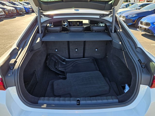 Certified 2025 BMW M440i w/ Premium Package image 6