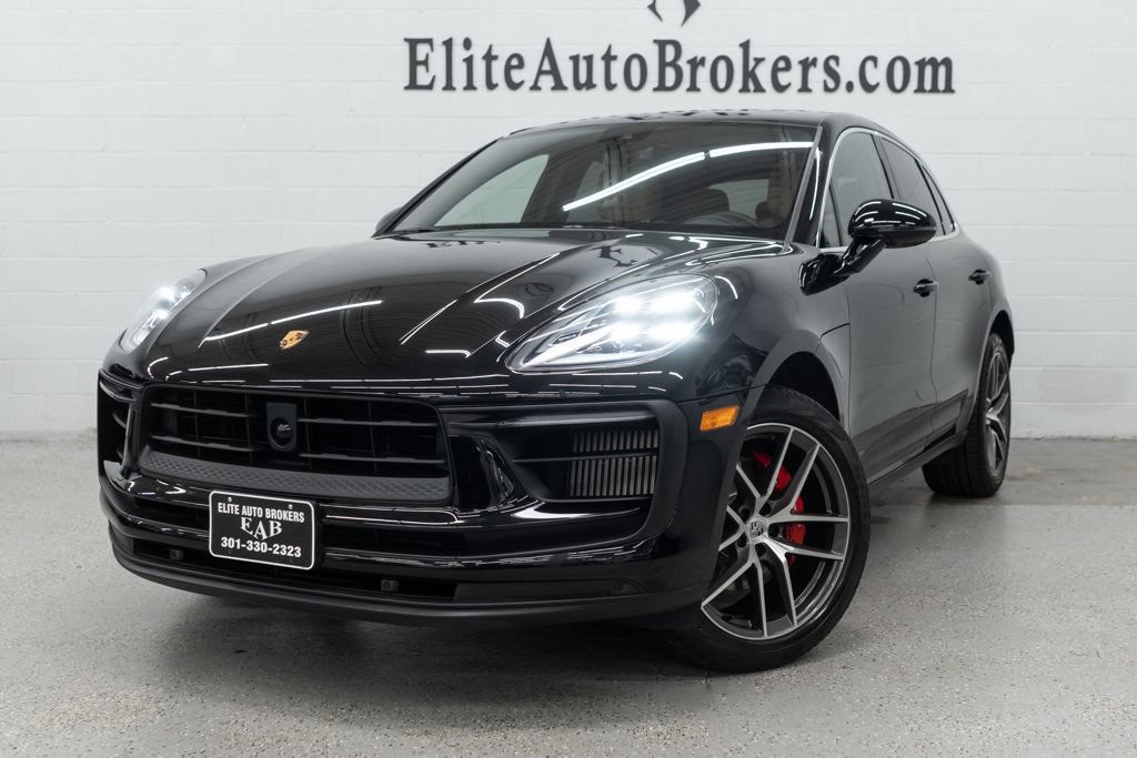 Used 2023 Porsche Macan S AWD/4WD image 49