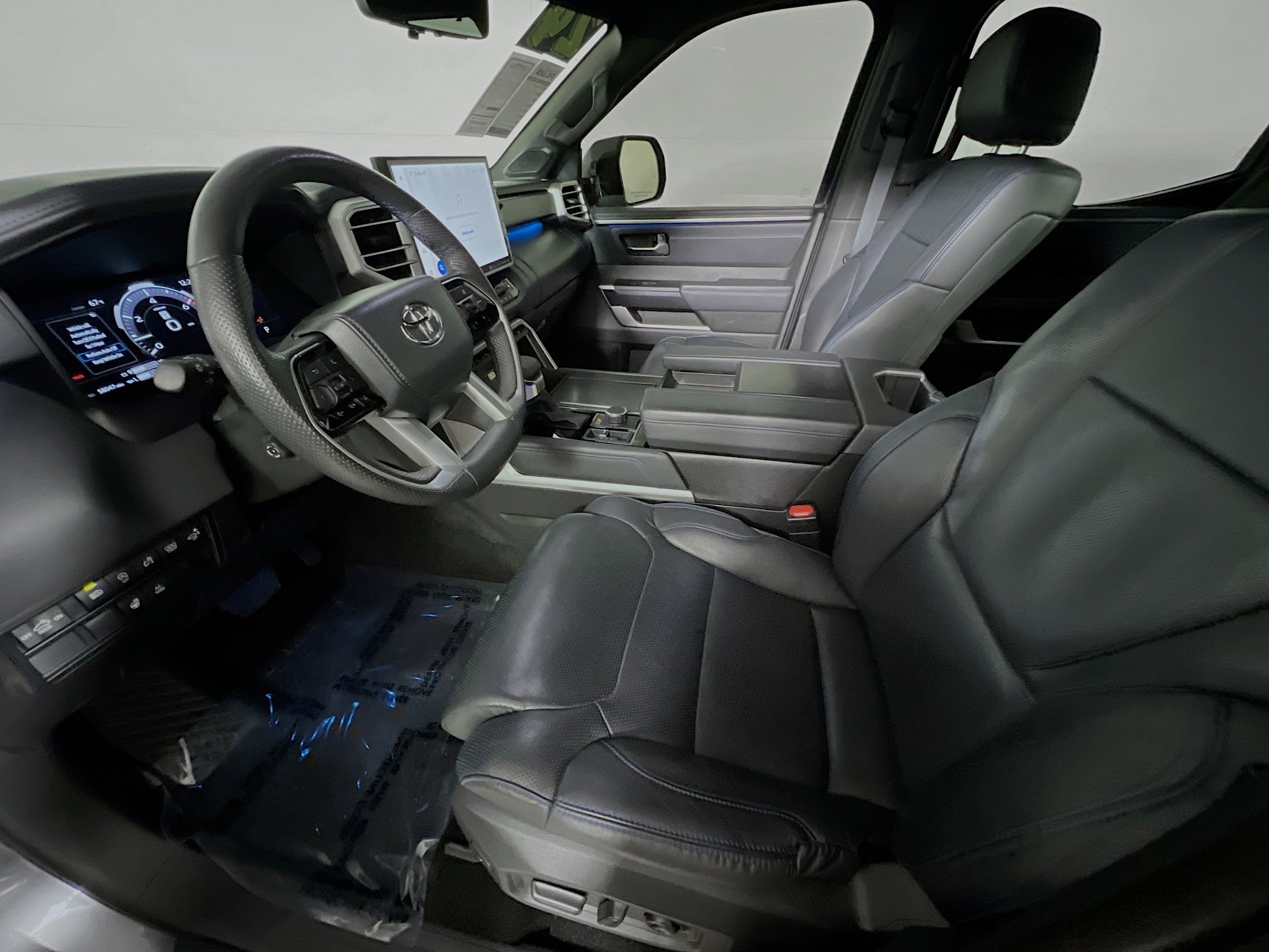 Used 2024 Toyota Tundra Platinum image 14