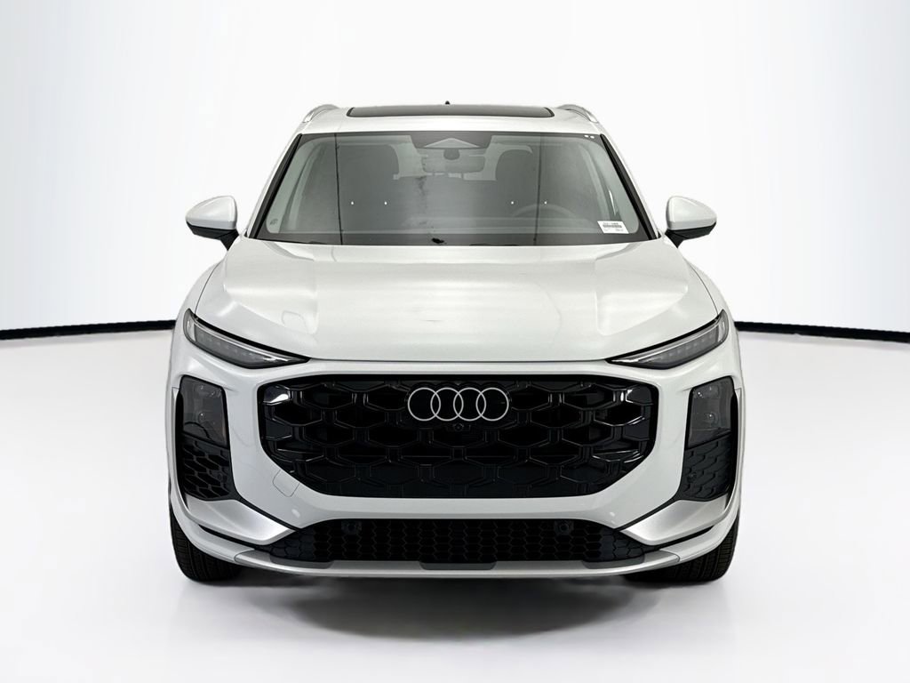Used 2026 Audi Q3 quattro 2.0T AWD/4WD image 2