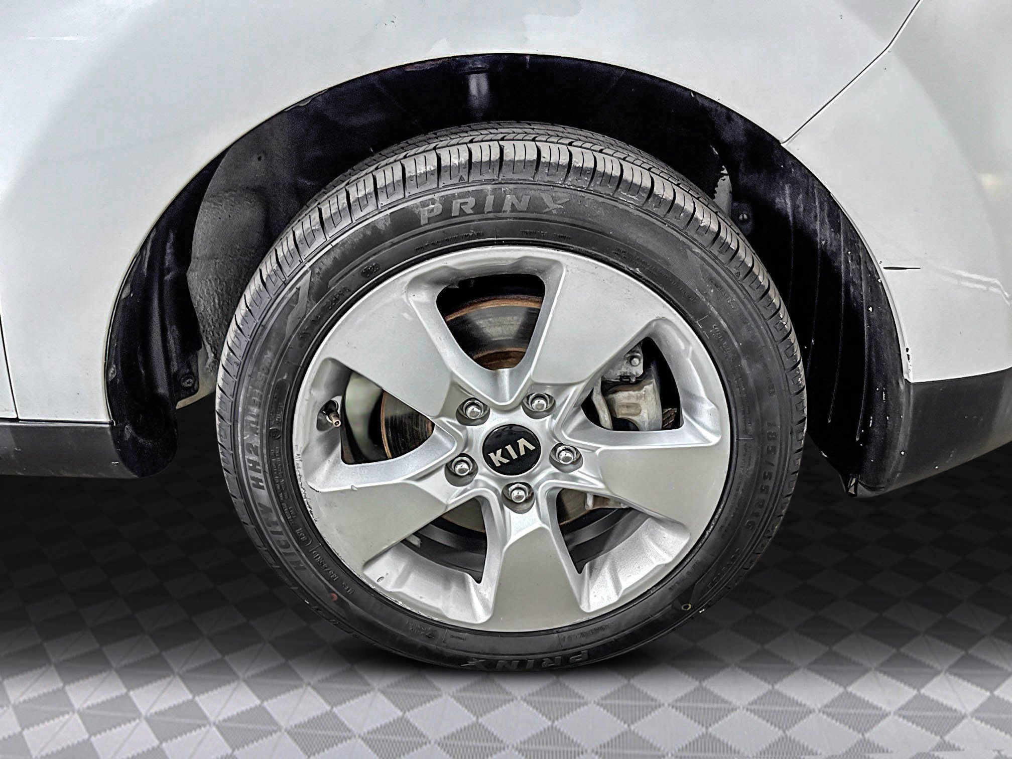 Used 2018 Kia Soul image 34