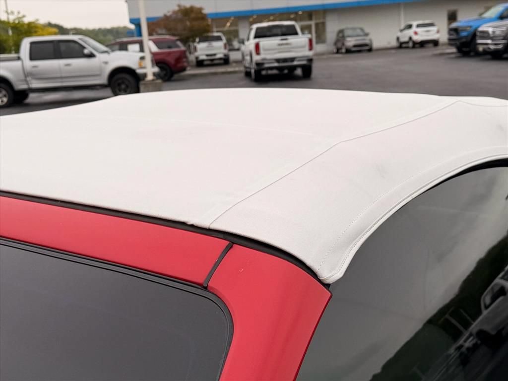 Used 1996 Ford Mustang GT RWD image 28