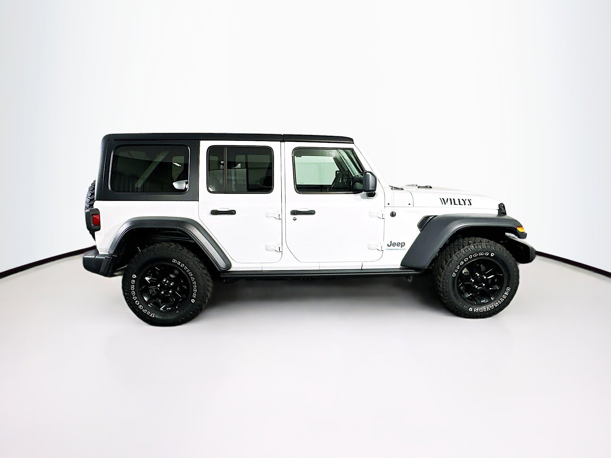 Used 2023 Jeep Wrangler Unlimited w/ Cold Weather Group image 10