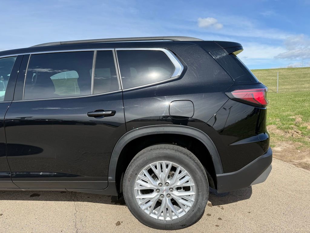 Used 2024 GMC Acadia Elevation image 33