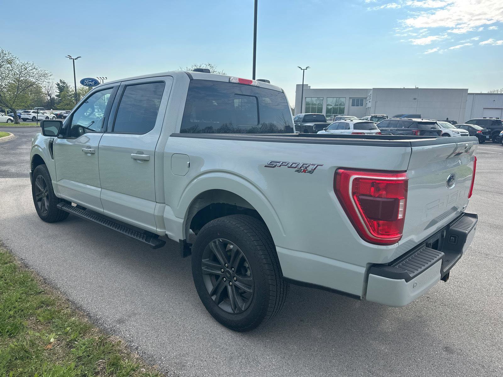 Used 2023 Ford F150 XLT w/ Equipment Group 302A High image 4