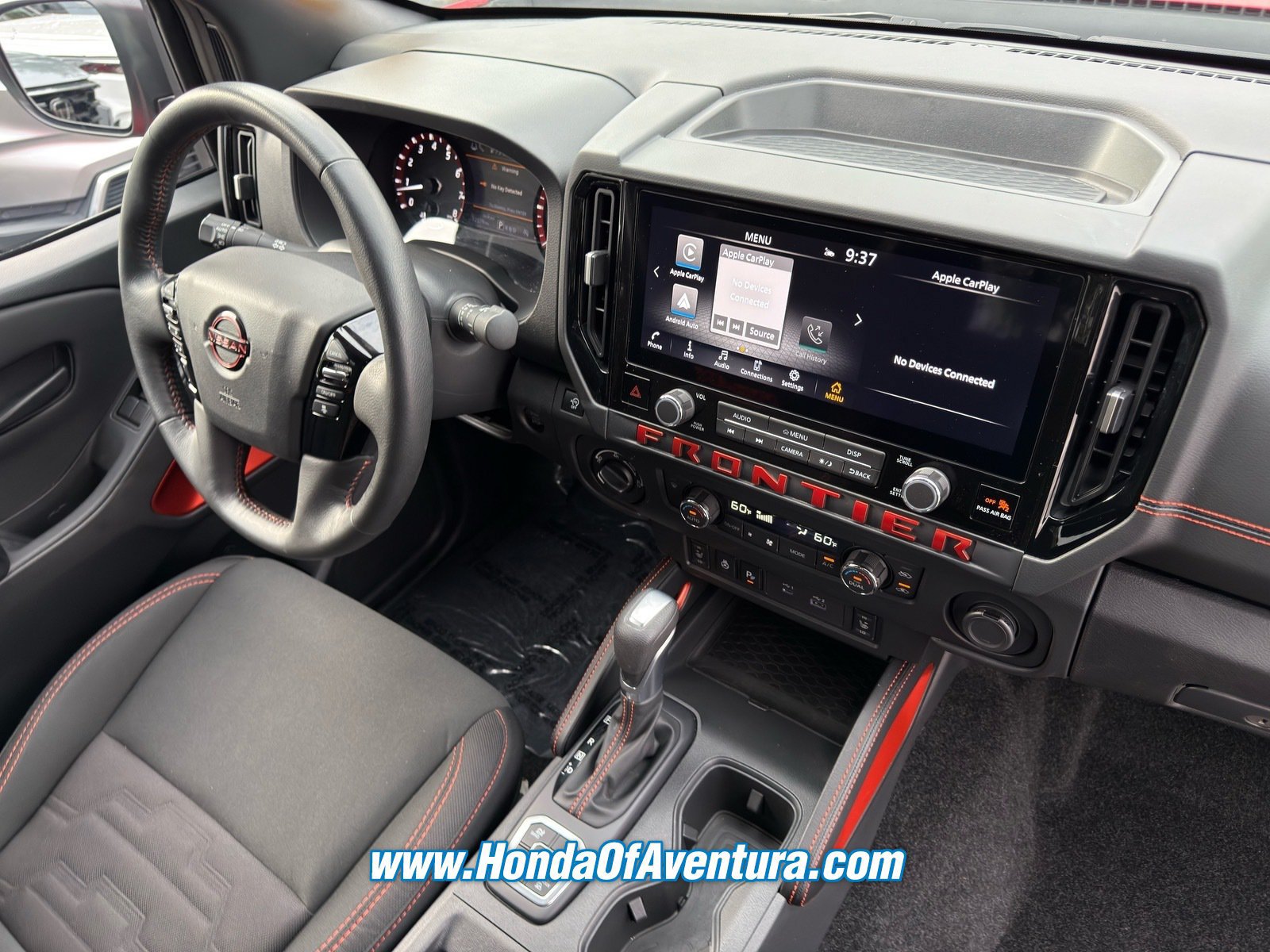 Used 2026 Nissan Frontier PRO-4X AWD/4WD image 9