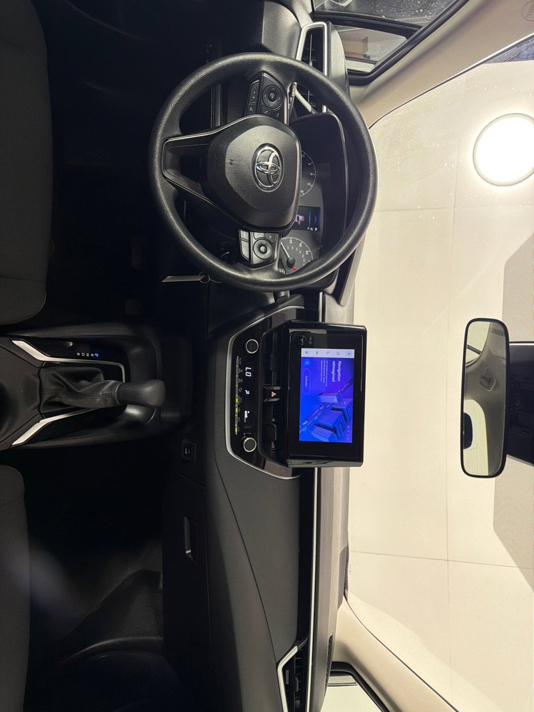 Used 2024 Toyota Corolla LE image 25