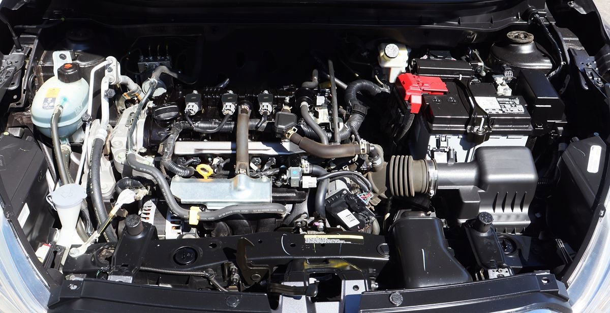 Used 2020 Nissan Kicks SV FWD image 53