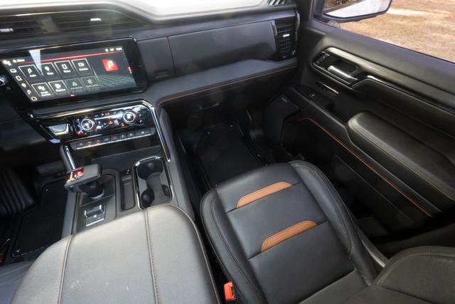 Used 2023 GMC Sierra 1500 AT4 image 18