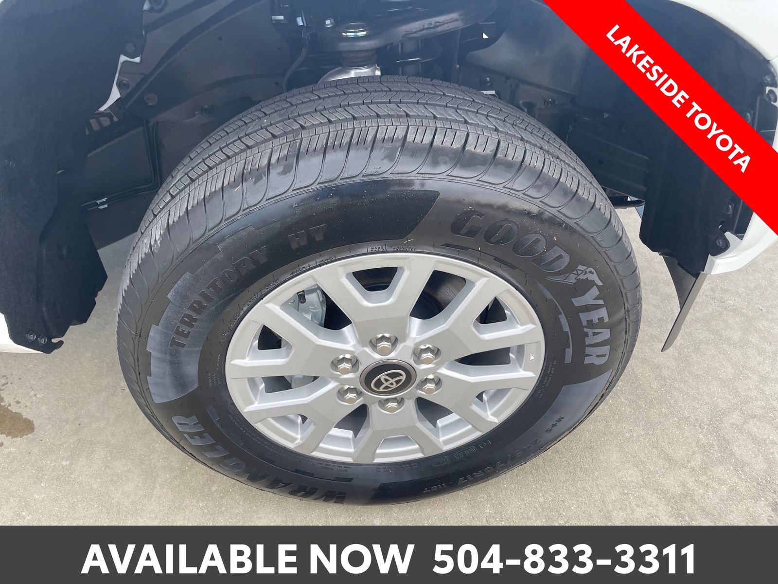 Certified 2026 Toyota Tacoma SR5 AWD/4WD image 12