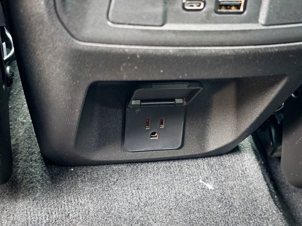 New 2026 GMC Canyon Elevation image 34