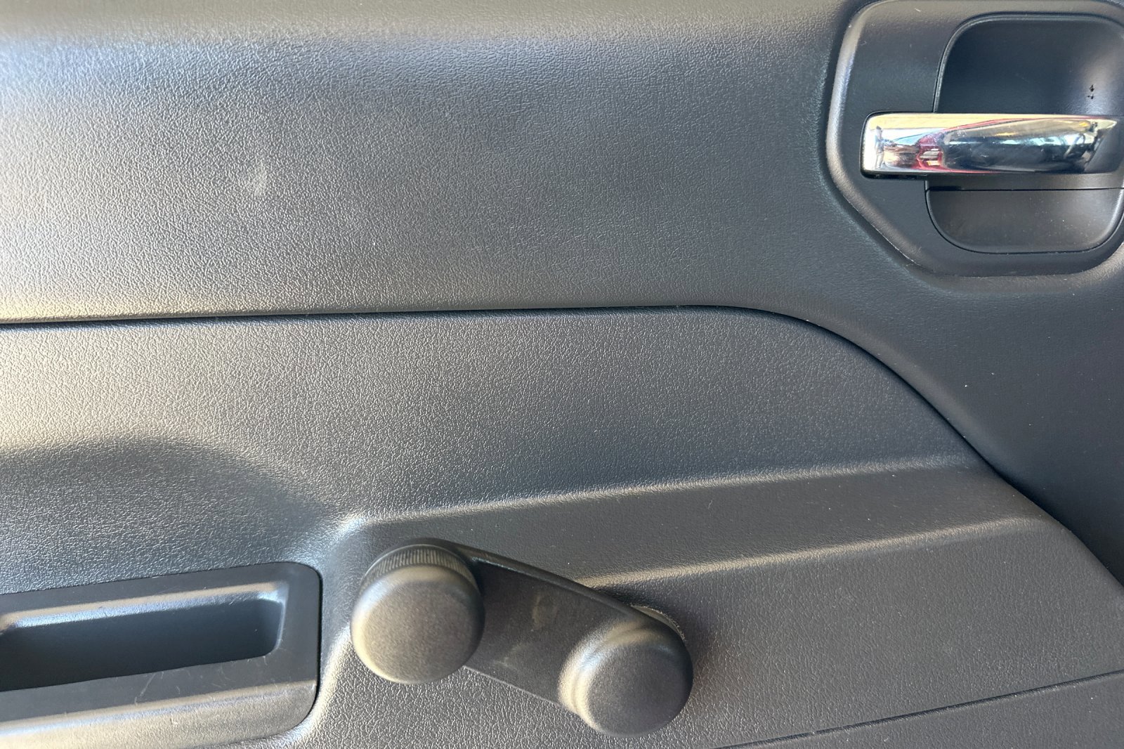Used 2016 Jeep Patriot Sport FWD image 11