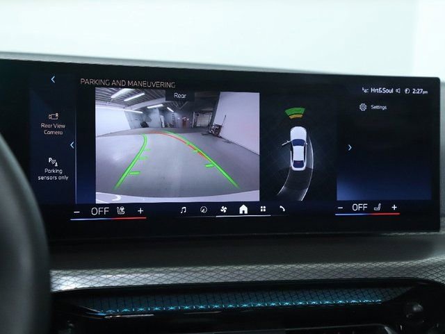 Used 2025 BMW 430i xDrive w/ Premium Package image 25