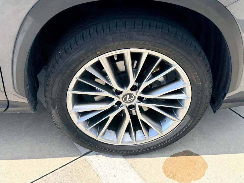 Used 2022 Lexus NX 350h AWD image 14