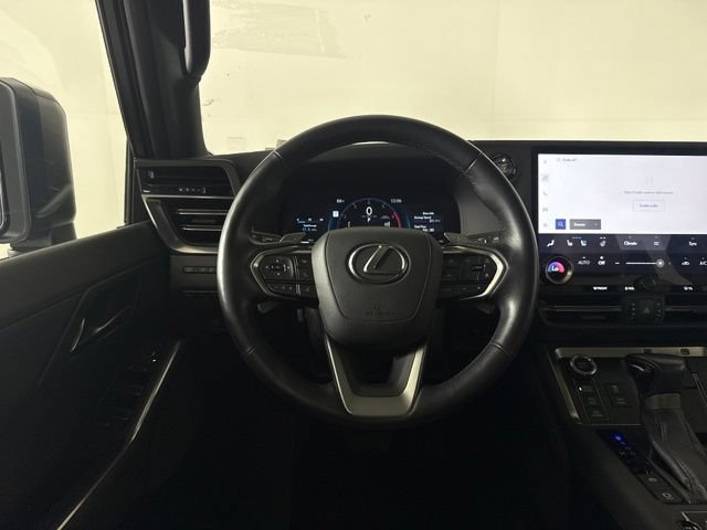 Used 2024 Lexus GX 550 AWD/4WD image 34