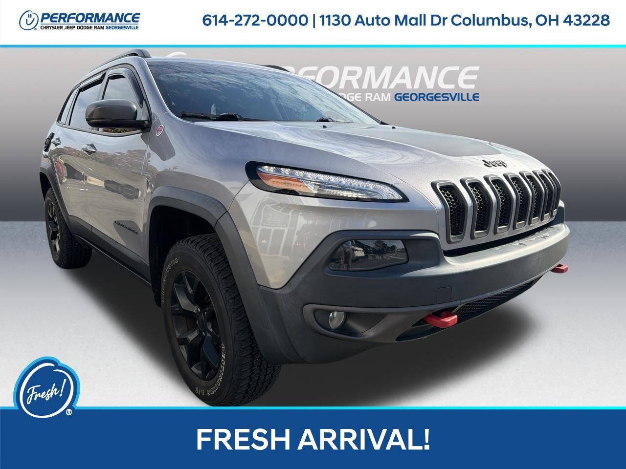 Used 2018 Jeep Cherokee Trailhawk w/ Comfort/Convenience Group AWD/4WD image 1