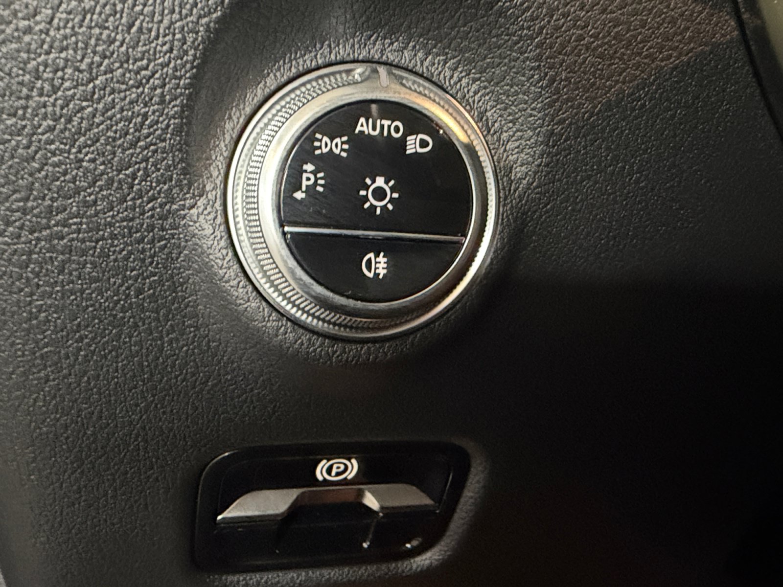 Certified 2024 Mercedes-Benz C 300 Sedan image 22