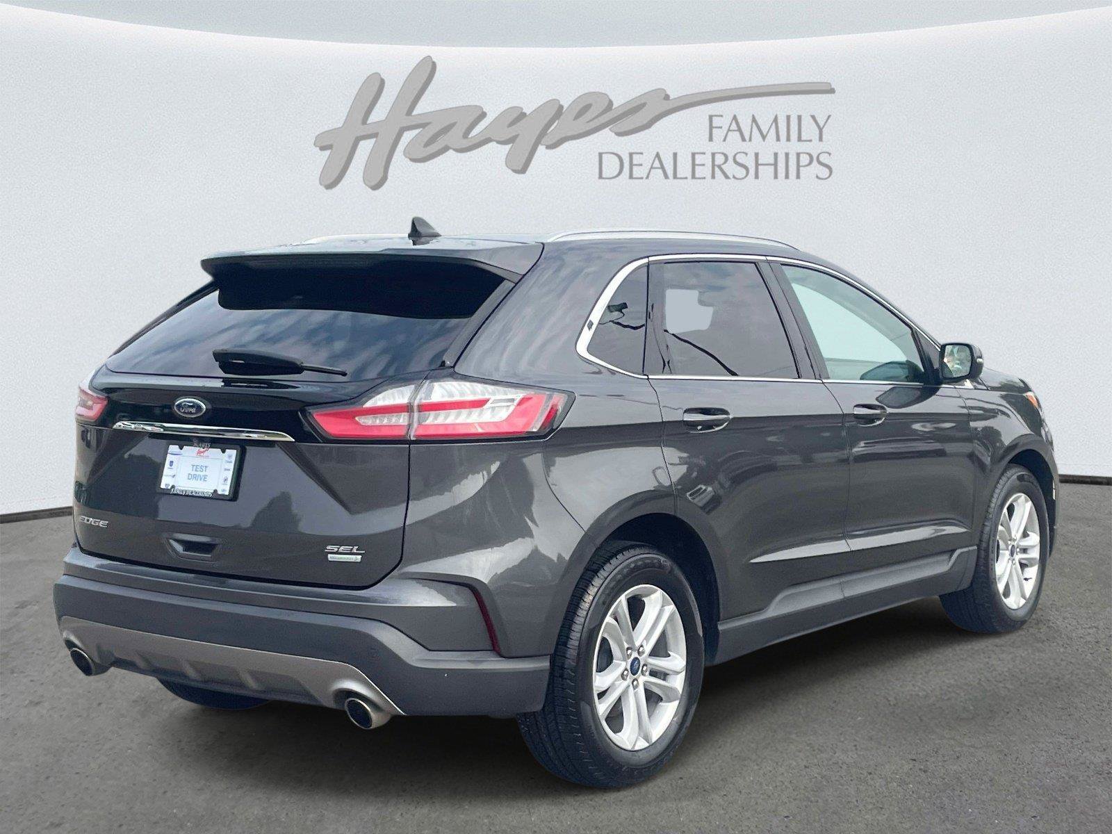 Used 2020 Ford Edge SEL w/ Convenience Package FWD image 3