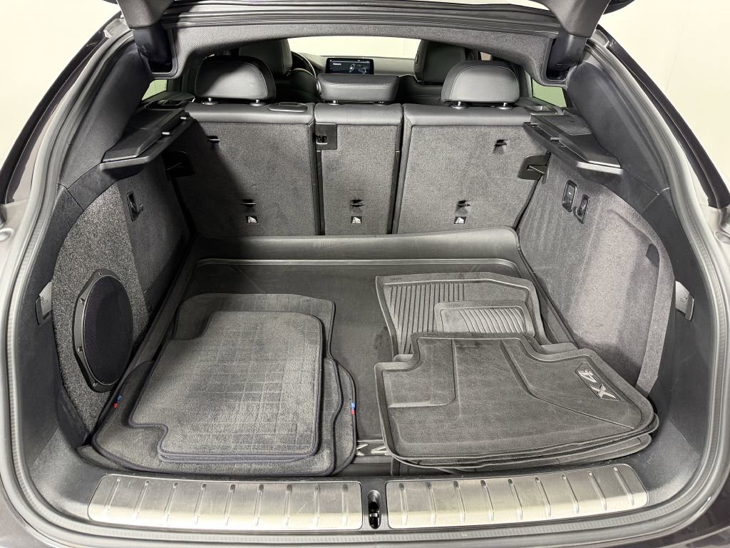 Used 2020 BMW X4 M40i w/ Premium Package image 14