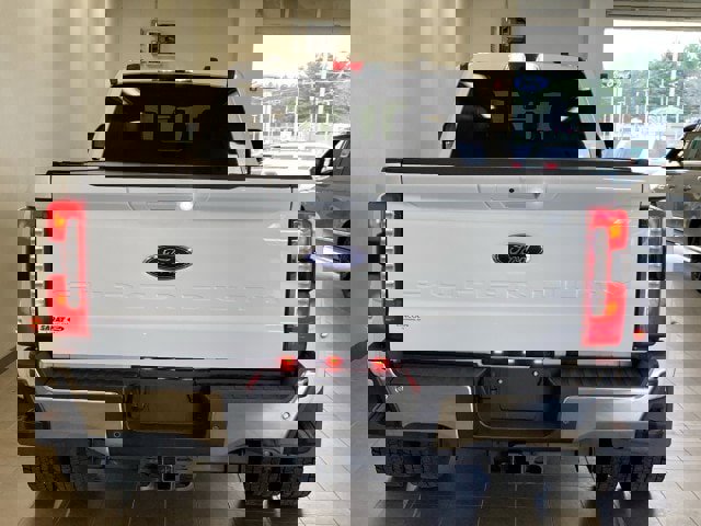 Used 2025 Ford F450 Lariat w/ Lariat Ultimate Package image 6