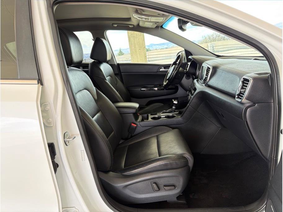 Used 2018 Kia Sportage EX w/ EX Technology Package image 14