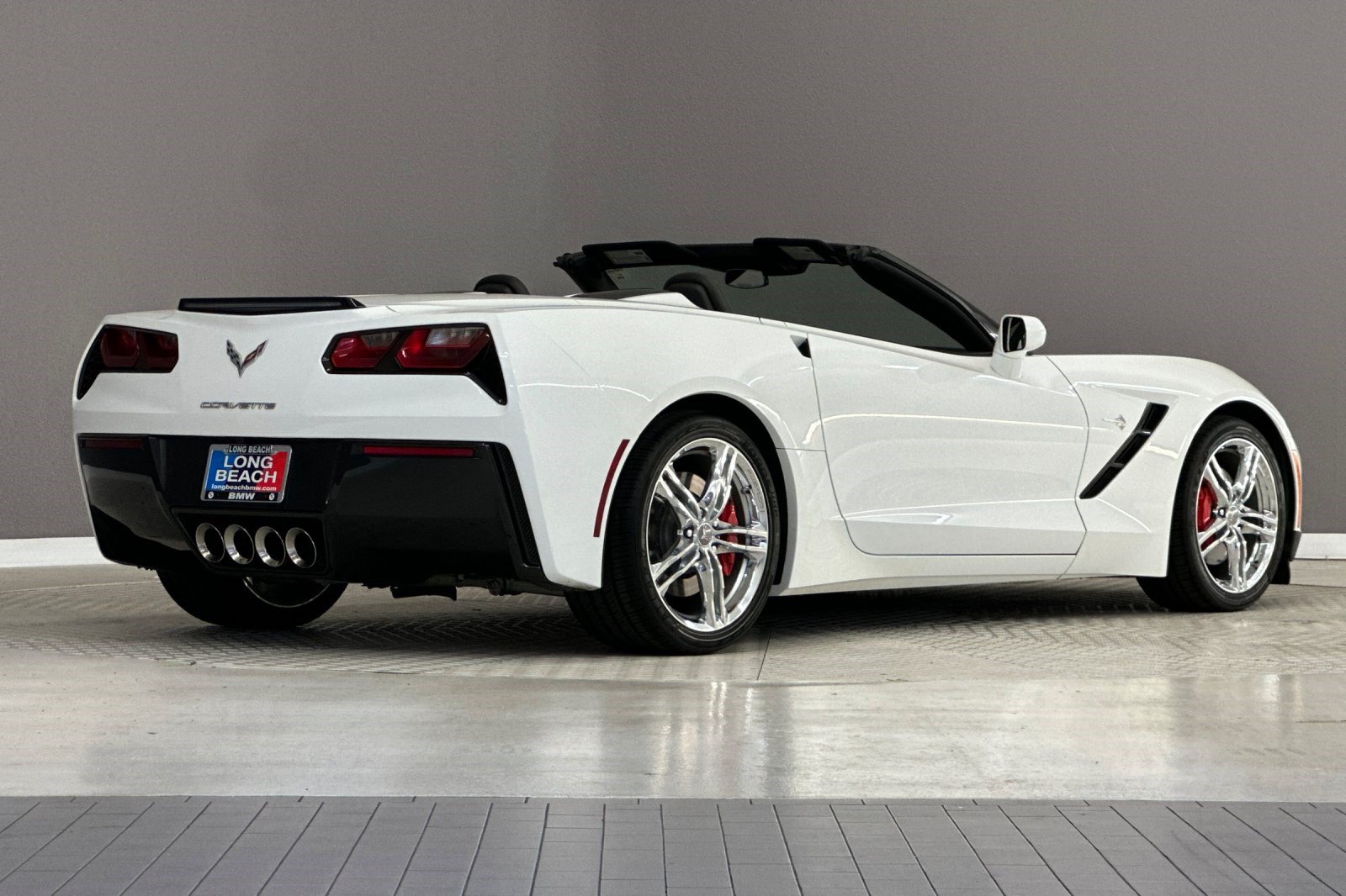 Used 2016 Chevrolet Corvette Stingray Convertible w/ 2LT Preferred Equipment Group RWD image 9