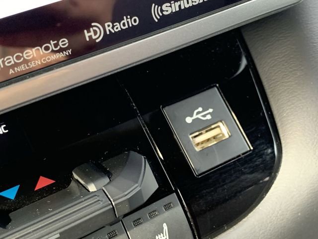 Used 2024 Toyota Tundra Platinum image 27