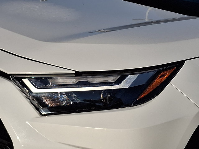 Used 2024 Toyota RAV4 LE FWD image 9