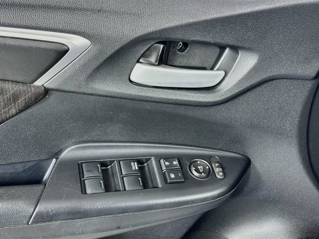 Used 2020 Honda Fit Sport image 13