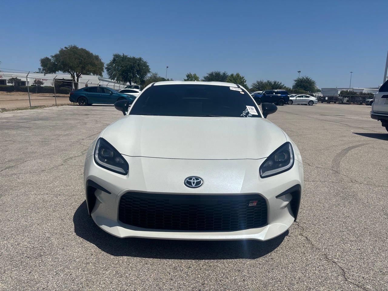 Used 2024 Toyota GR86 Premium RWD image 2