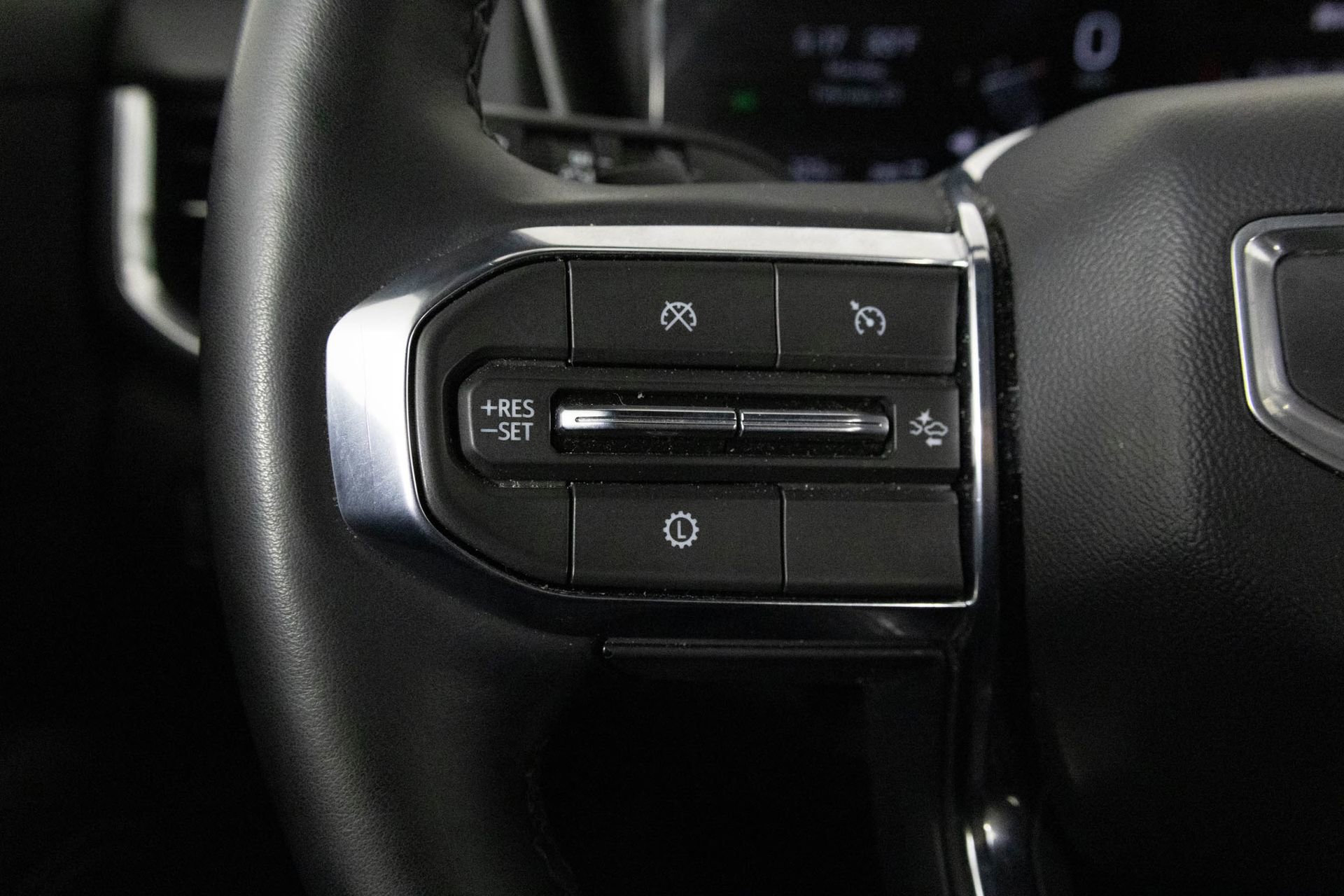 Certified 2025 GMC Terrain Elevation image 27