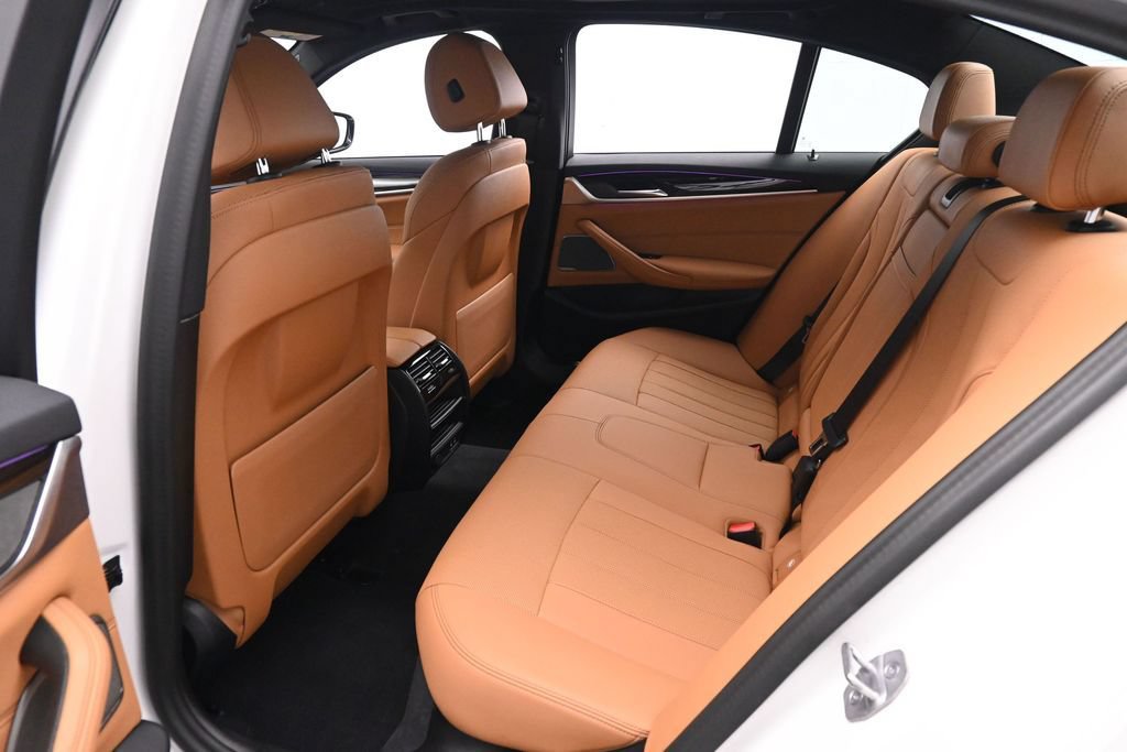 Used 2023 BMW 530i xDrive w/ Premium Package AWD/4WD image 14