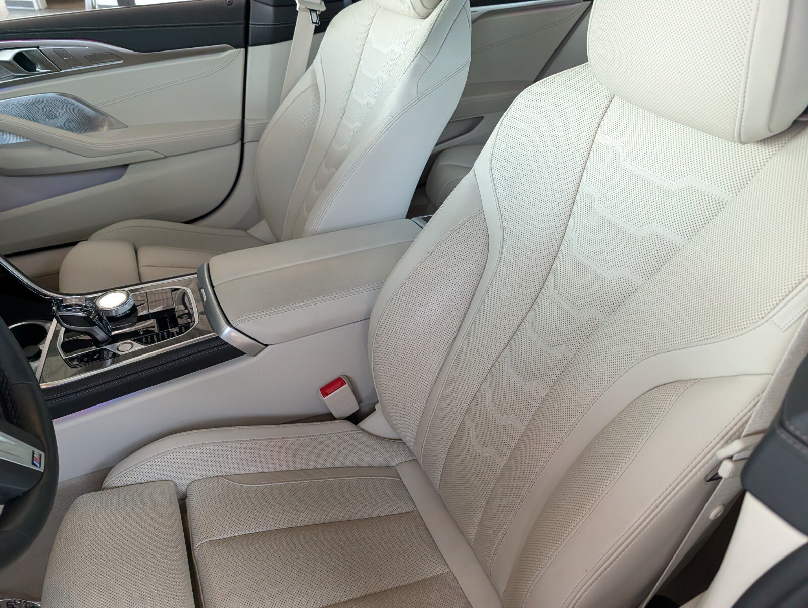 Used 2026 BMW 840i xDrive AWD/4WD image 10