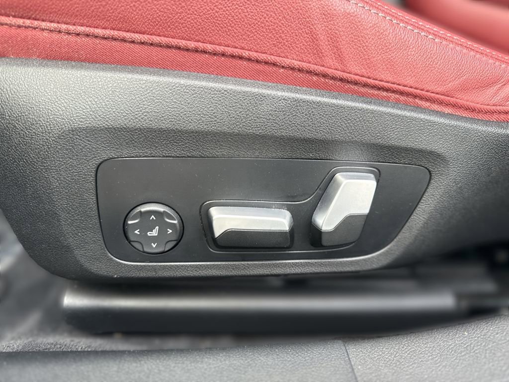 Used 2023 BMW i4 eDrive35 w/ Premium Package image 14