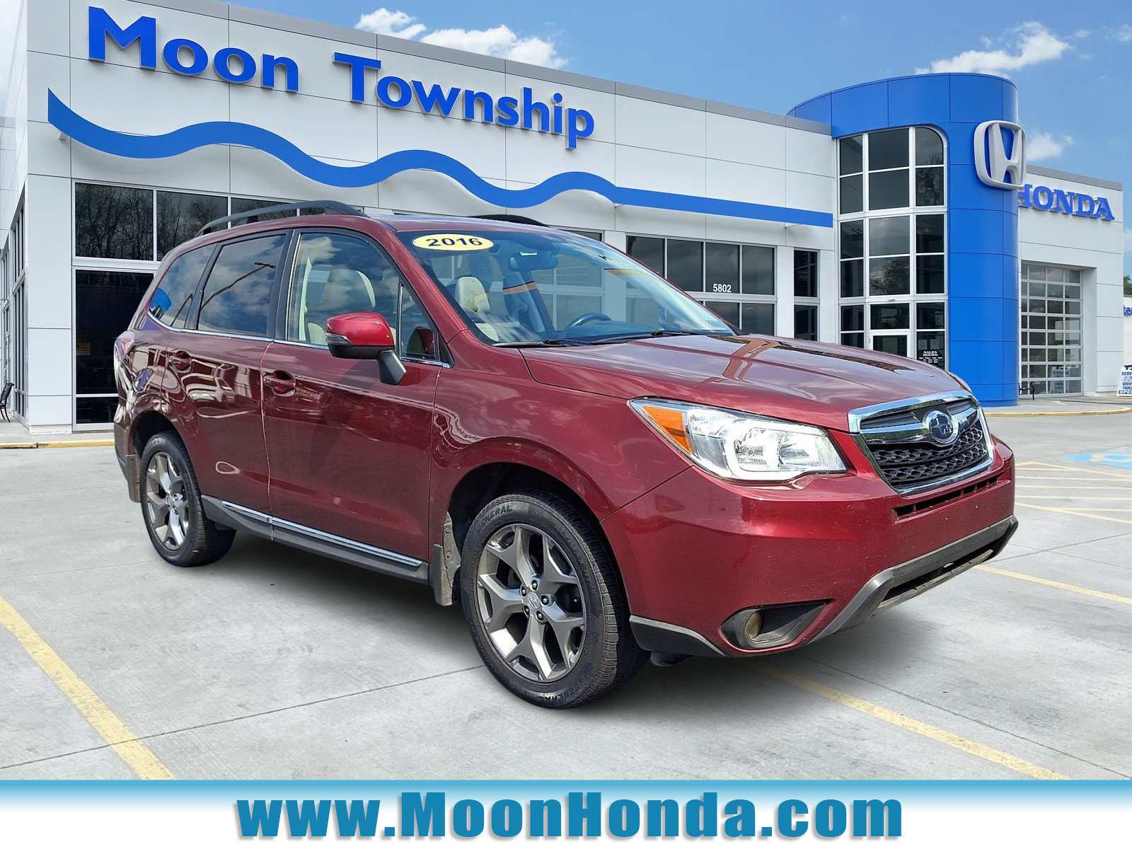 Used 2016 Subaru Forester 2.5i Touring w/ Eyesight & Navigation System