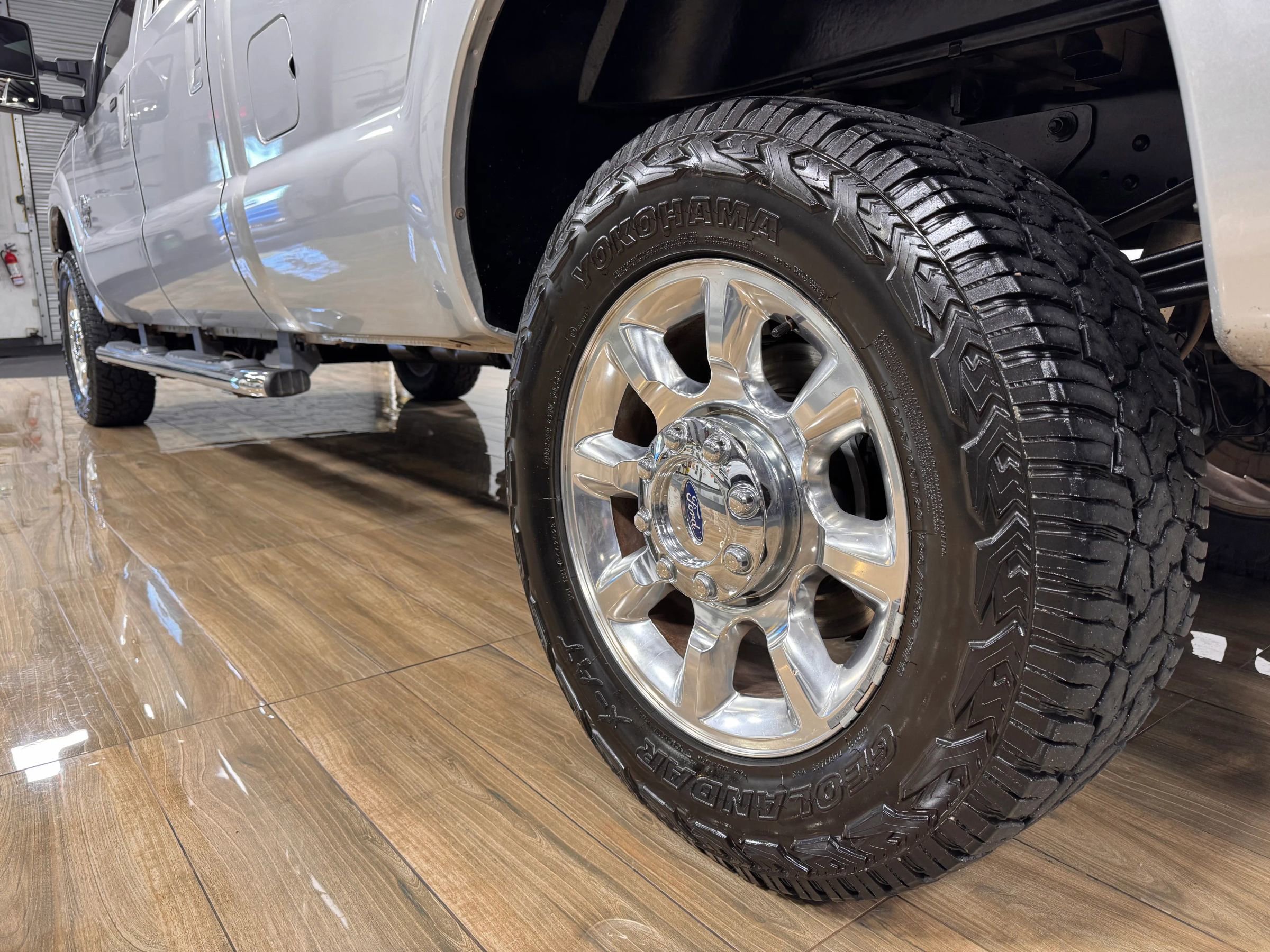 Used 2015 Ford F350 Lariat w/ Lariat Ultimate Package image 10