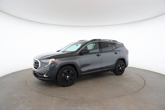 Used 2019 GMC Terrain SLE w/ Driver Convenience Package image 3