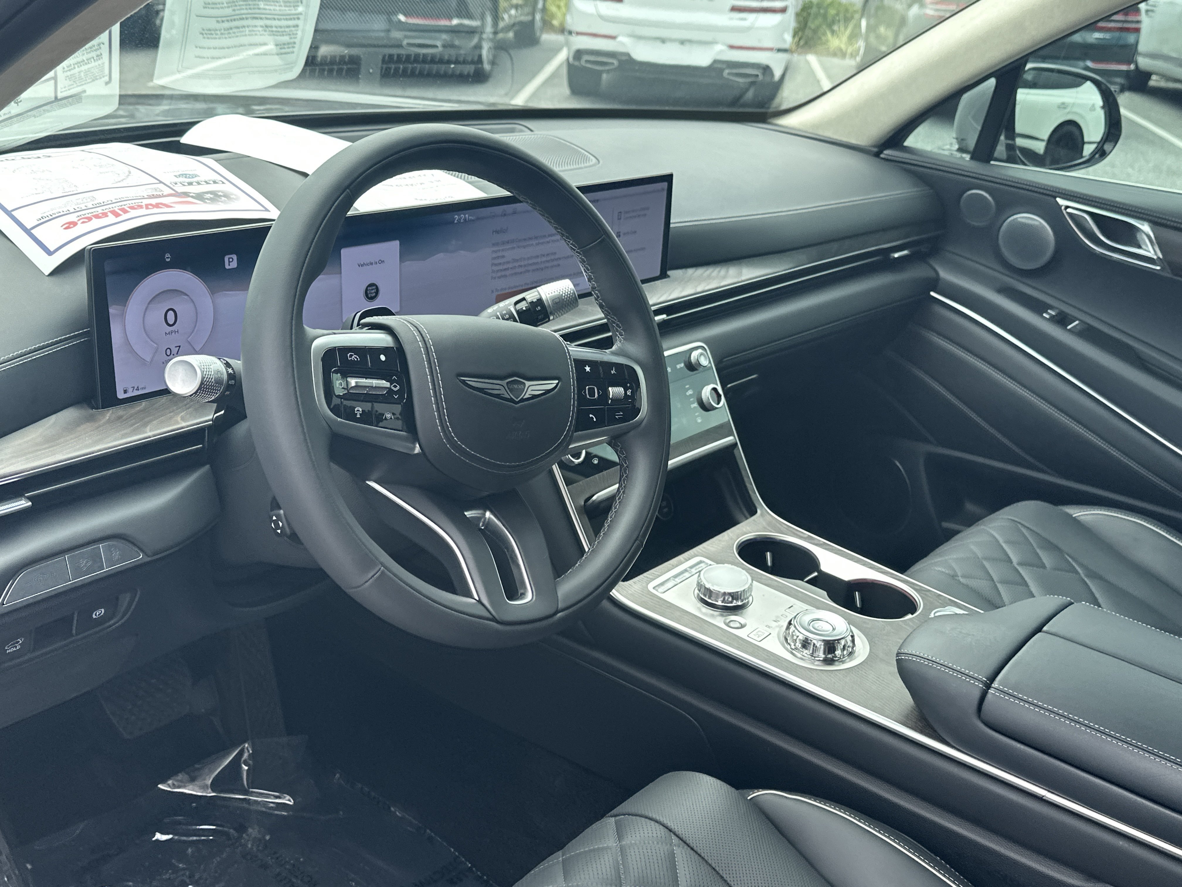 Certified 2025 Genesis GV80 3.5T Prestige AWD/4WD image 15