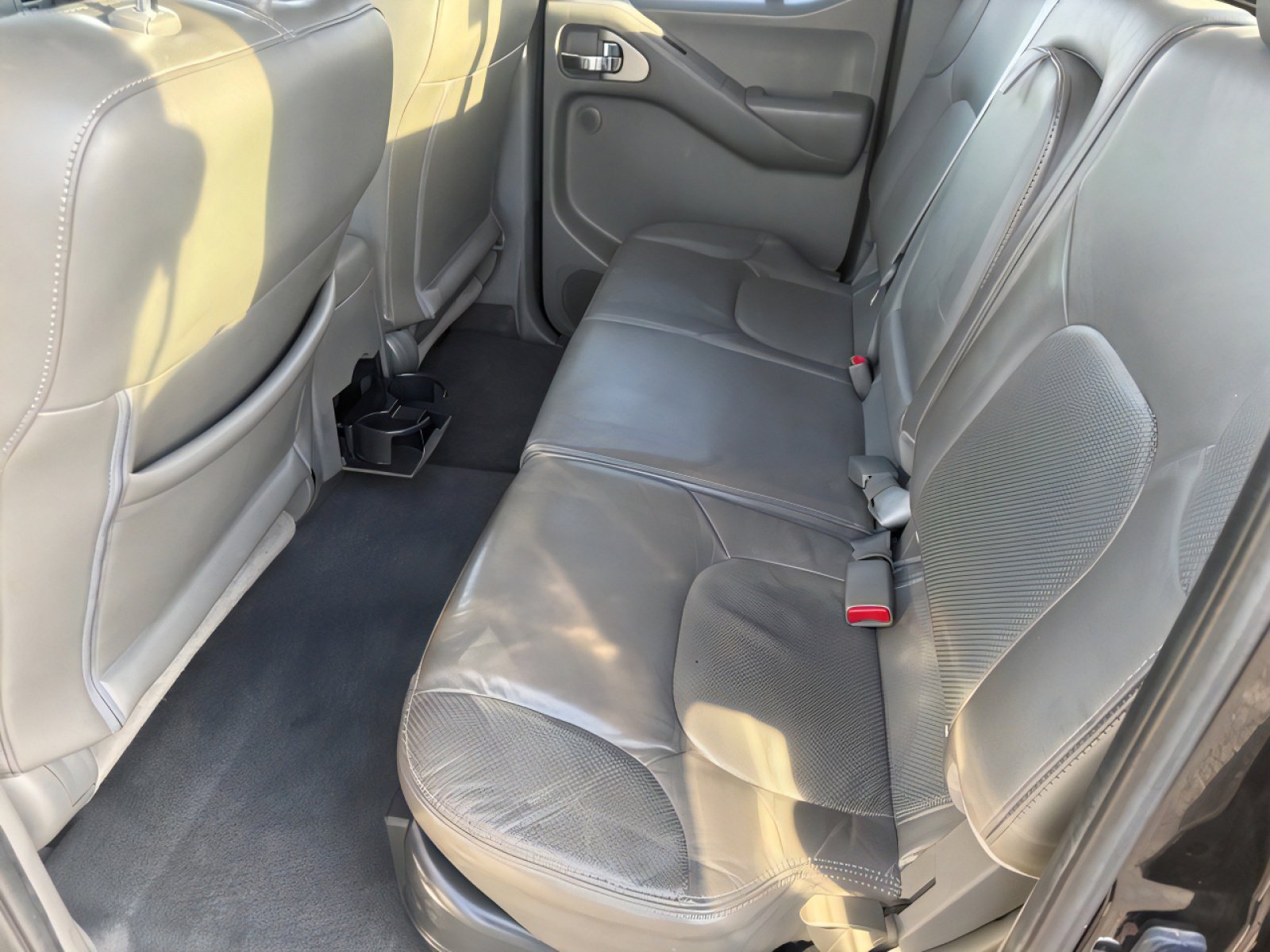 Used 2019 Nissan Frontier SL image 26