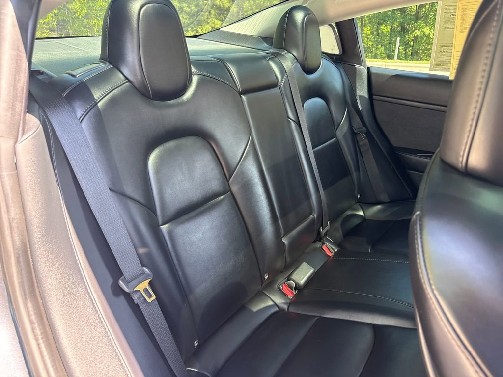 Used 2023 Tesla Model 3 Performance image 32