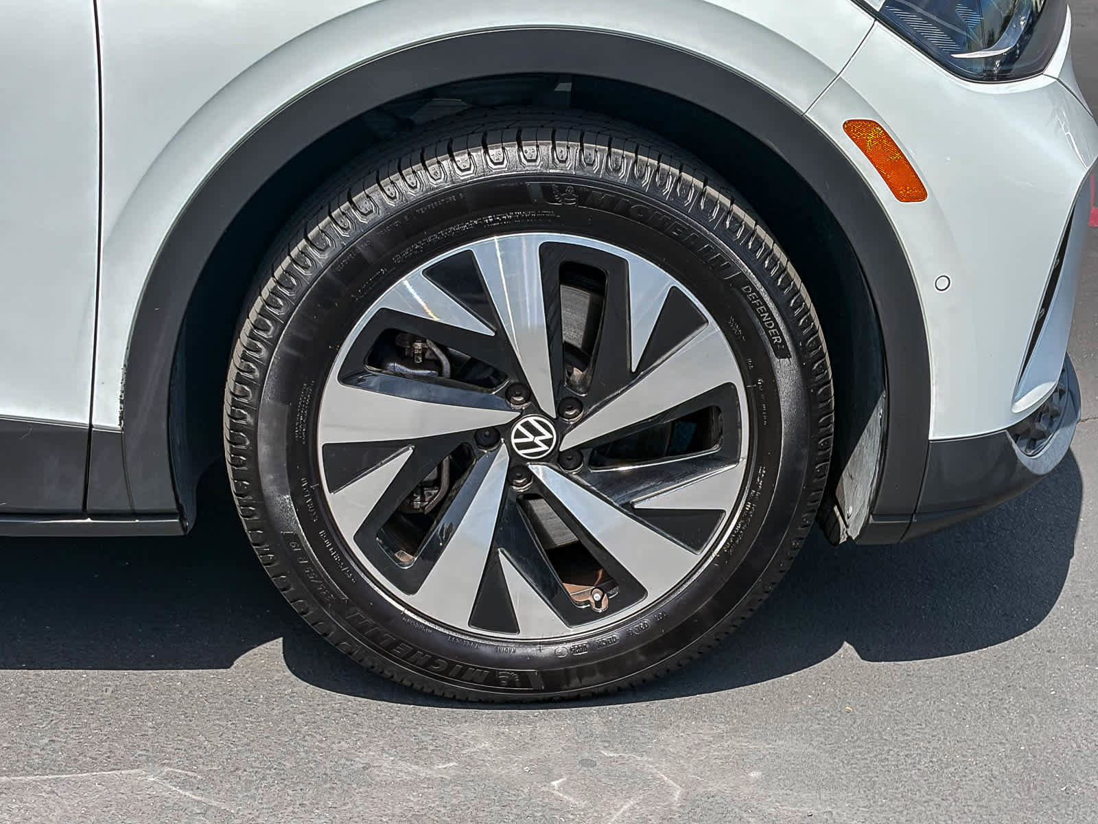 Used 2023 Volkswagen ID.4 Pro RWD image 9