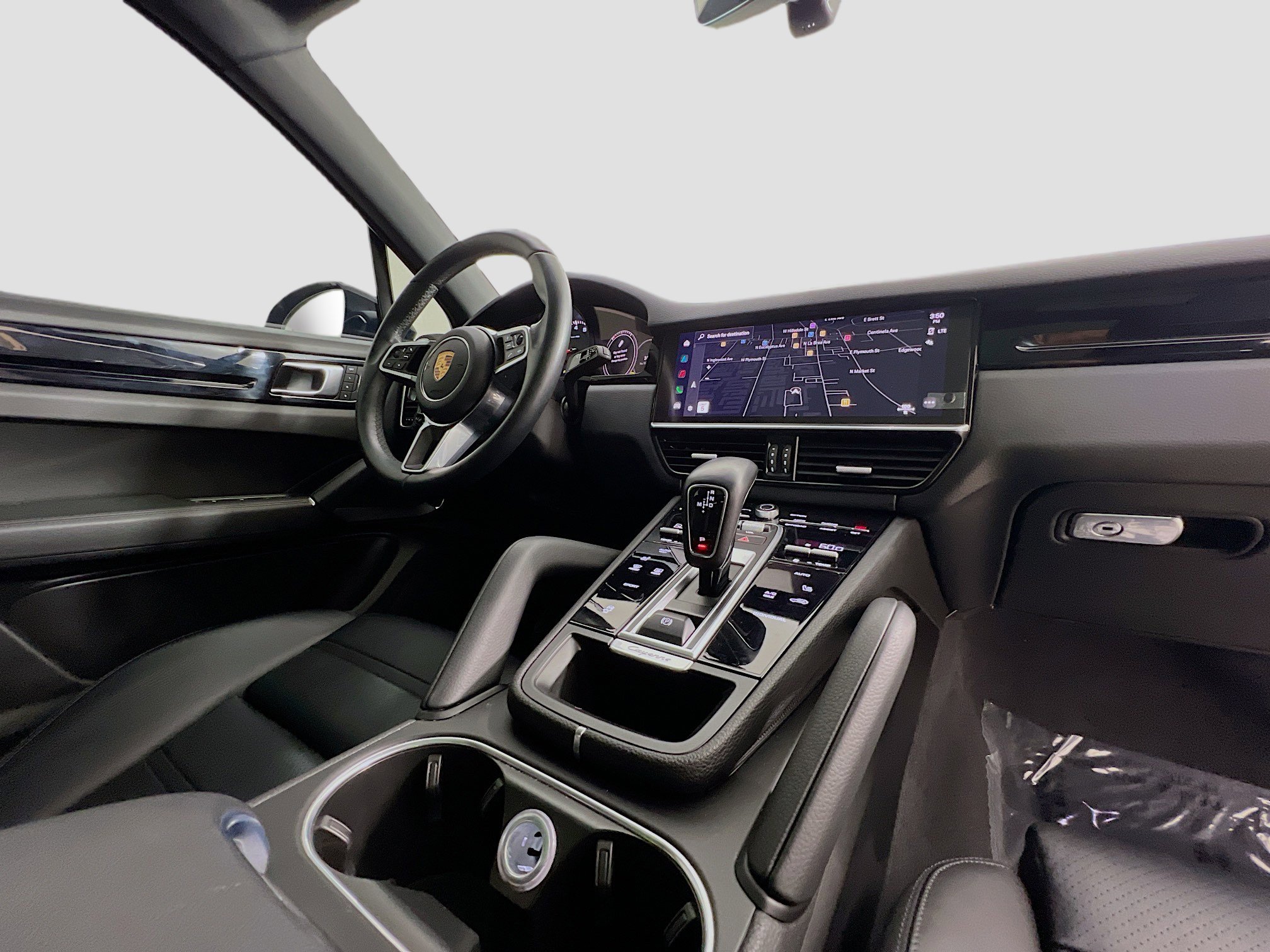 Used 2023 Porsche Cayenne Platinum Edition image 35