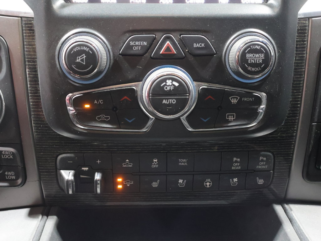 Used 2016 RAM 1500 Limited AWD/4WD image 35