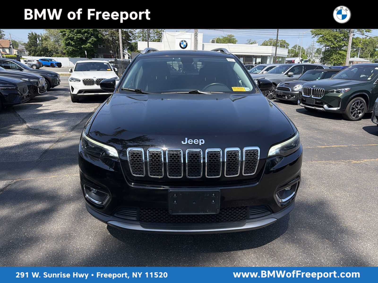 Used 2019 Jeep Cherokee Limited AWD/4WD image 1