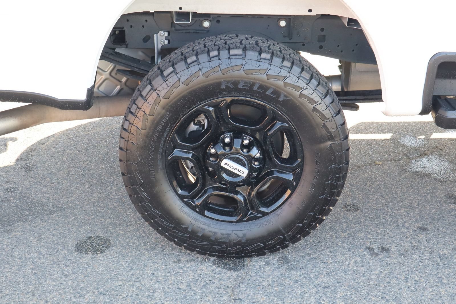Used 2024 Ford F250 XL w/ STX Appearance Package AWD/4WD image 11