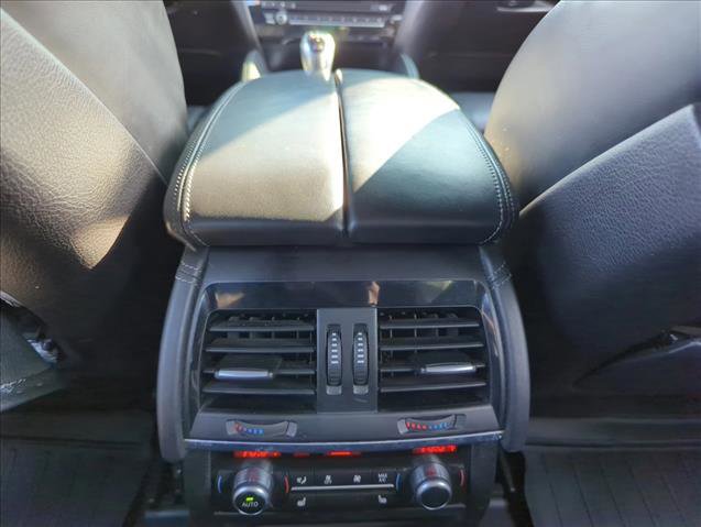 Used 2016 BMW X6 M image 15