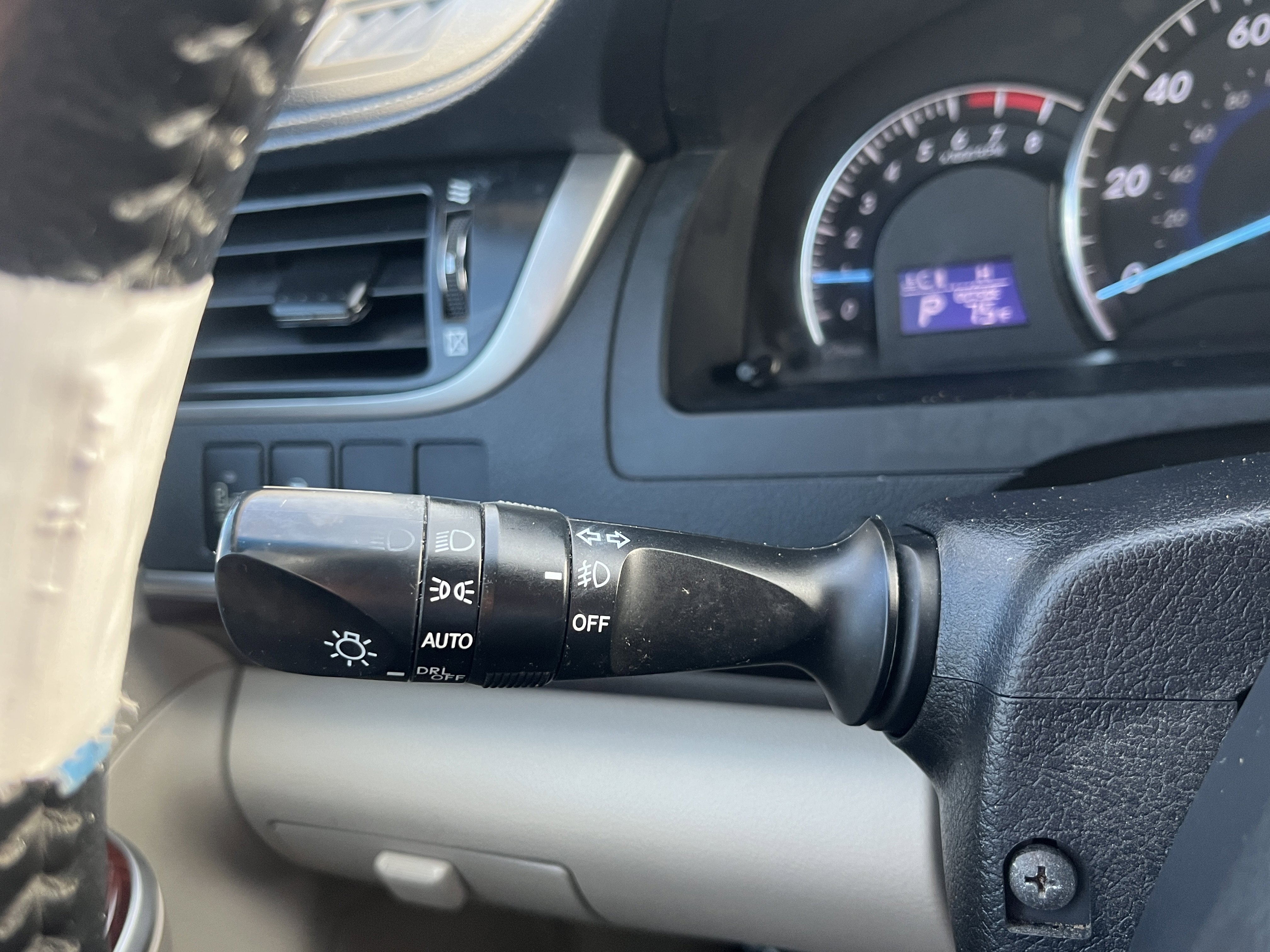 Used 2012 Toyota Camry XLE image 19