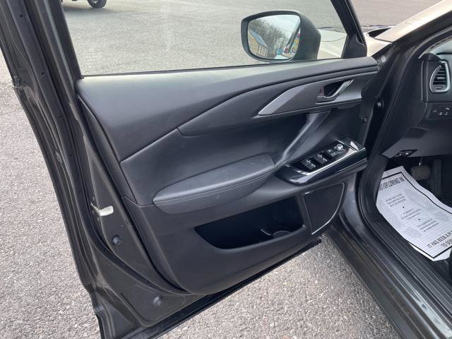 Used 2018 MAZDA CX-9 Touring w/ Touring Premium Package AWD/4WD image 14