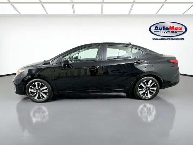 Used 2024 Nissan Versa SV FWD image 8